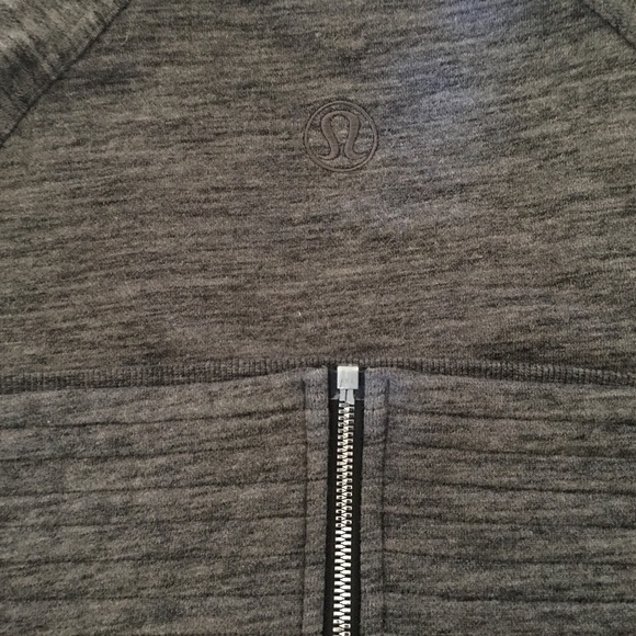 Lululemon Womans Sweater Gray Size 6 - Picture 5 of 6